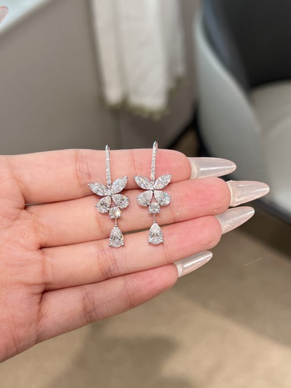 18k white gold pear cut and marquise cut lab grown diamond earrings