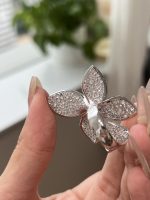 18K white gold flower lab grown diamond ring