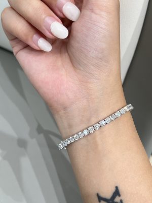 7CTW Round Brilliant Lab Grown Diamond Tennis Bracelet For Women