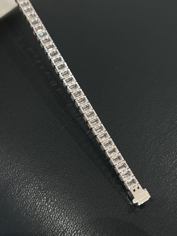 13CTW Emerald Cut Lab Grown Diamond Tennis Bracelet in 18K White Gold
