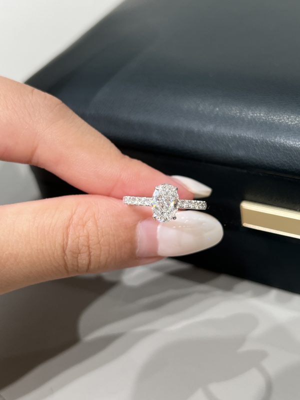 1CTW Oval Cut Lab Grown Diamond Engagement Ring in 18K White Gold