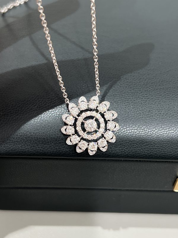 Lab Grown Diamond Sunflower Pendant in 18K White Gold