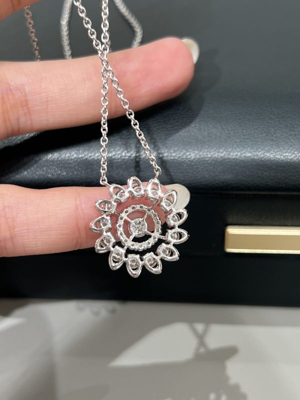 Lab Grown Diamond Sunflower Pendant in 18K White Gold