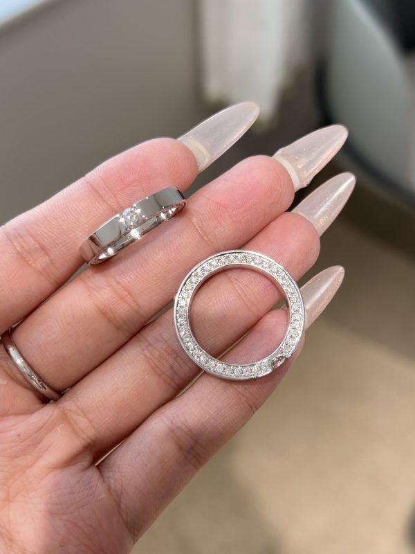 Full Circle Lab Grown Diamond Wedding Band Ring in 18K White Gold