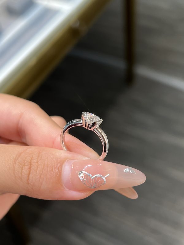 1CTW Heart Cut Lab Grown Diamond Engagement Ring