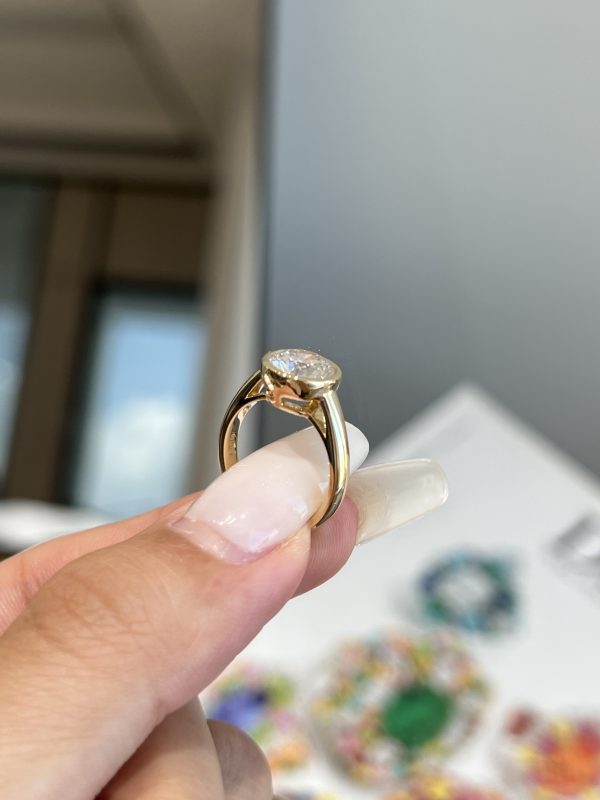 2CTW Round Brilliant Lab Grown Diamond Engagement Ring