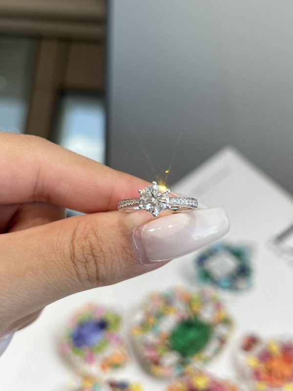1CTW  Round Brilliant Lab Grown Diamond Engagement Ring Six Prong