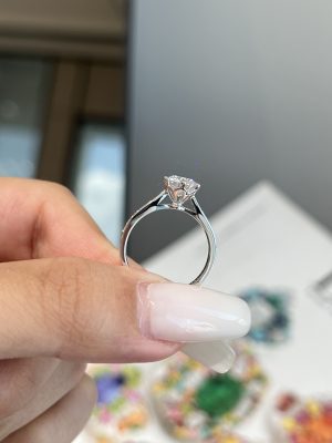 1CTW Round Brilliant Lab Grown Diamond Engagement Ring Six Prong