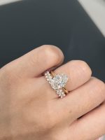 3 Carats Oval Cut Lab Grown Diamond Engagement Ring in 18K Yellow Gold