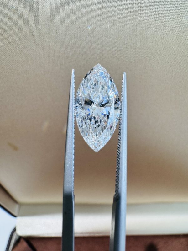3 Carats CVD Marquise Cut Lab Grown Diamond D VVS2 IGI Certificate