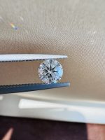 1 Carat Round Brilliant Cut CVD Lab Grown Diamond D VS1 IGI Certificate