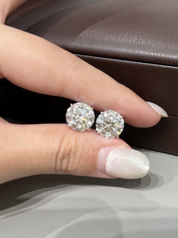 10CT TW Lab Grown Diamond Solitaire Stud Earrings in 18K White Gold