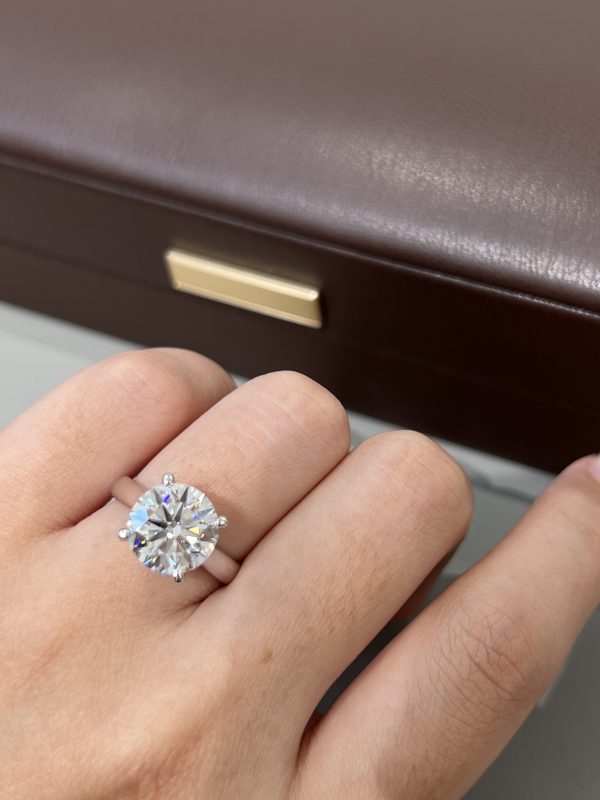 5CT Lab Grown Diamond Solitaire Engagement Ring in 18K White Gold