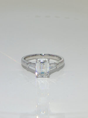 18K white gold 2ct Emerald cut lab grown diamond Three-Stone ring