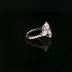 18K white gold 10ct Oval cut lab grown diamond Three-Stone ring