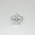 18K white gold 10ct Oval cut lab grown diamond Three-Stone ring