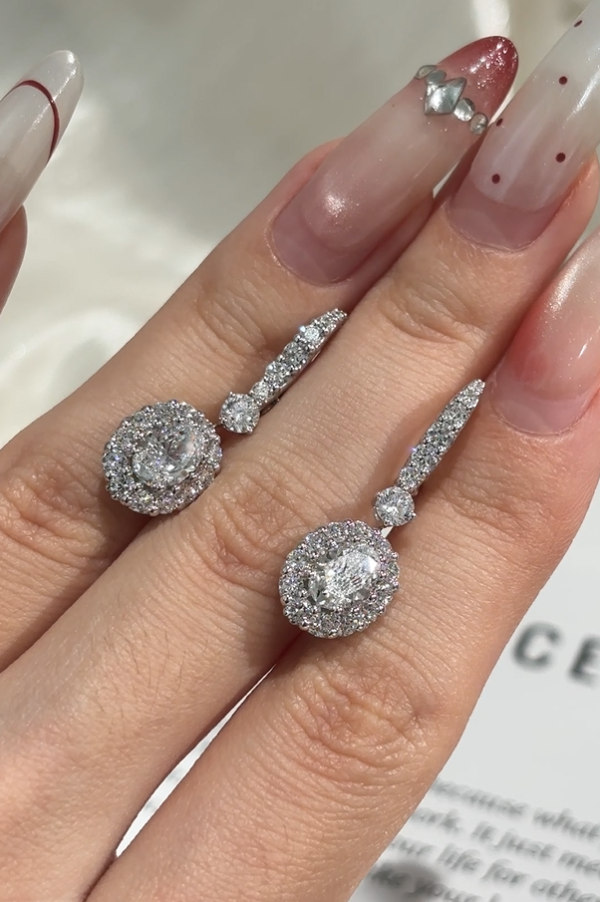 18K White Gold Oval Full Diamond Earrings