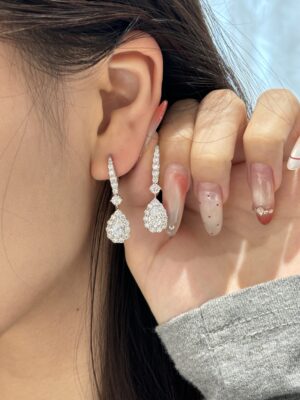 18K White Gold Pear Cut Full Diamond Earrings