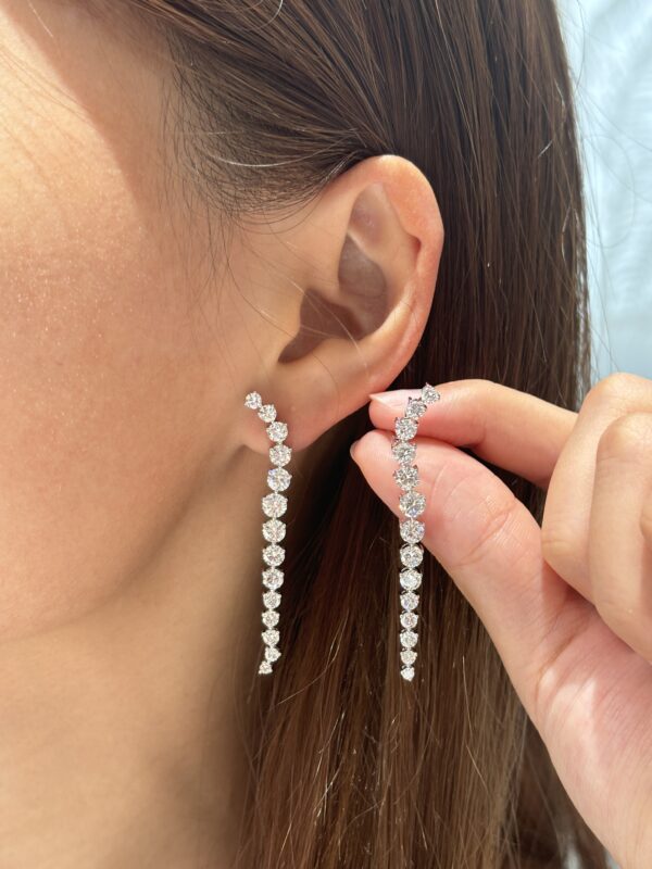 Round Brilliant Cut Gradient Earrings