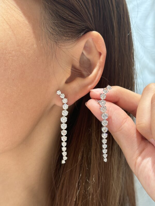 Round Brilliant Cut Gradient Earrings
