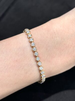 3.85ctw Round Brilliant Cut Bubble Bracelet in 18K Yellow Gold