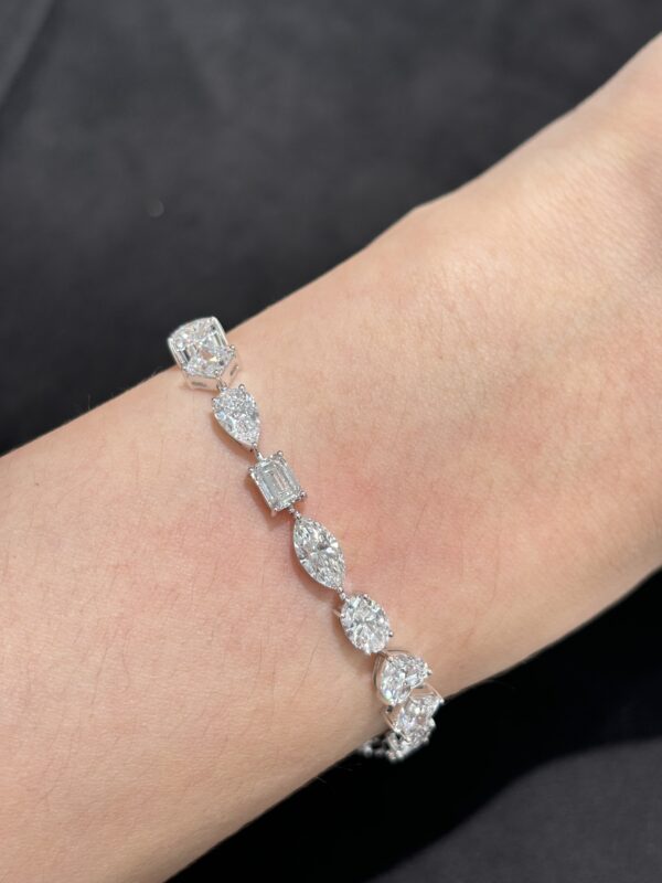 10.92CTW Full Circle Lab Grown Diamond Bracelet in 18K White Gold