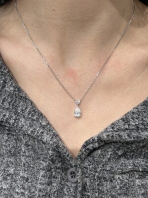 1CT Pear Shape Lab Grown Diamond Drop Pendant in 18K White Gold
