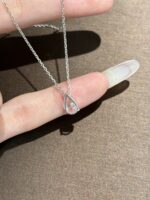 1CT Pear Shape Lab Grown Diamond Drop Pendant in 18K White Gold