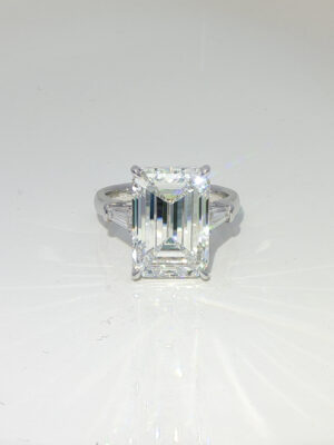 18K white gold 10.07ct Emerald cut lab grown diamond Three-Stone ring